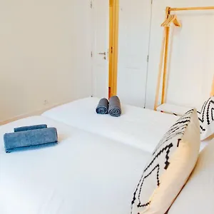 https://conde-3-bdr-luxury-and-new-renovated-lisbon.hotels-lisbon-portugal.com
